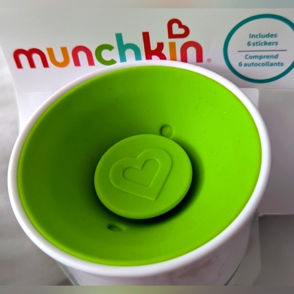 NWT Munchkin Kids 9oz Insulated Personalized BPA-Free Spill-Proof Miracle Cup - Picture 11 of 15